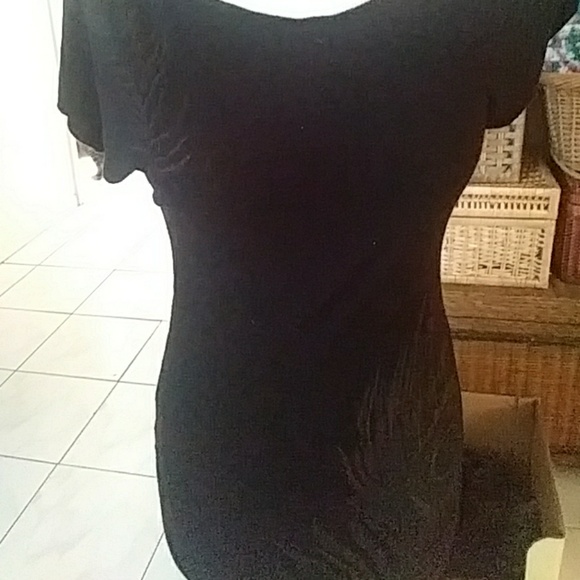 SALE! Hot & Delicious peacock black top - Picture 5 of 8